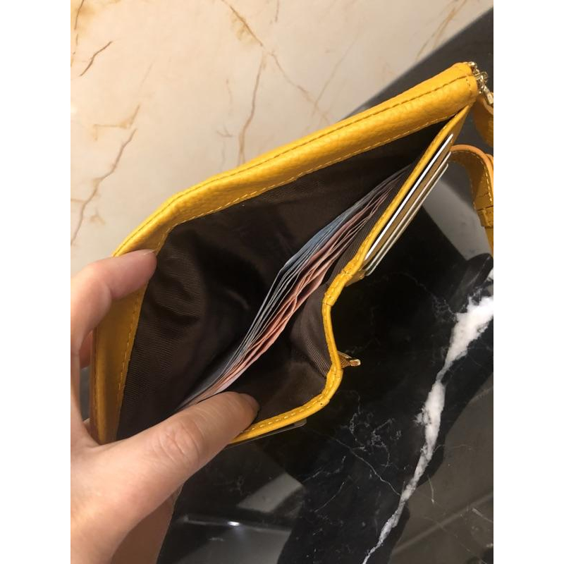 韓國🇰🇷空運～《♦️免運‼️》💜韓國真皮短夾～🔥好評追加款‼️短夾第一名來囉💫牛皮子母帶扣中夾～手拿包-細節圖4