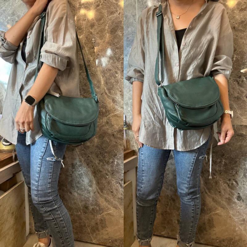 韓國🇰🇷空運～🔥現貨～💜韓國翻蓋水洗牛皮斜背包‼️～🔥好評回歸‼️～ensoen牛皮雙層斜背包～真皮-細節圖8