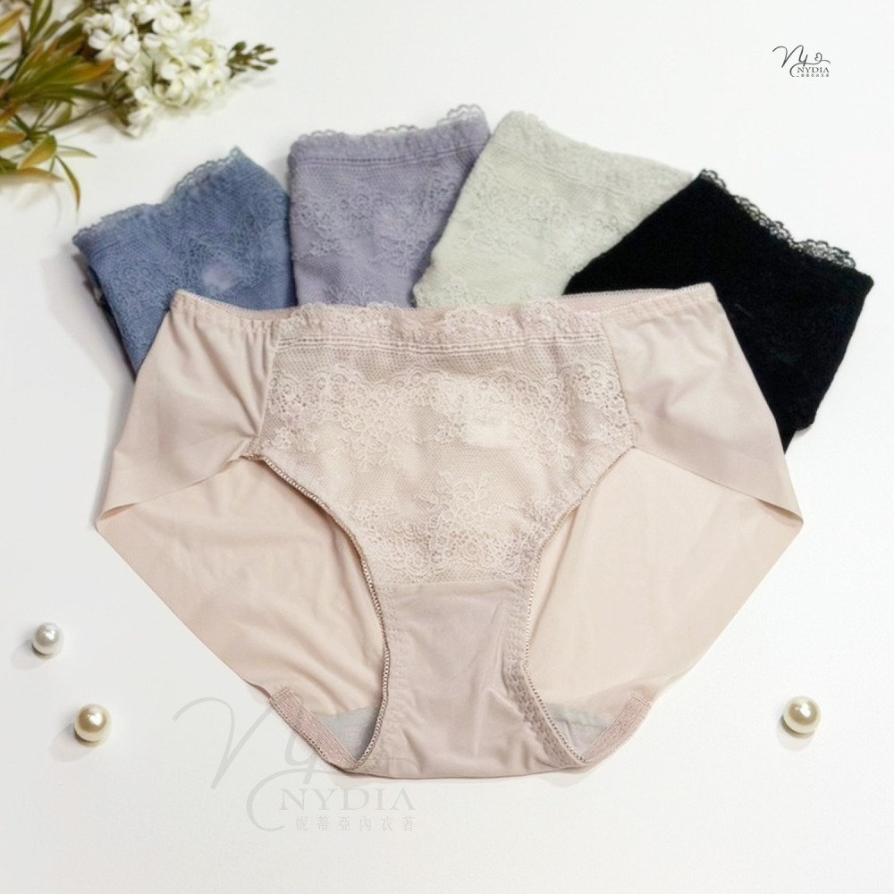 滿額折100❣️快速出貨 超好穿無痕內褲【M～XL】SGS抗菌認證中低腰 蕾絲內褲 抗菌內褲 女內褲 女生內褲 女性內褲-細節圖7