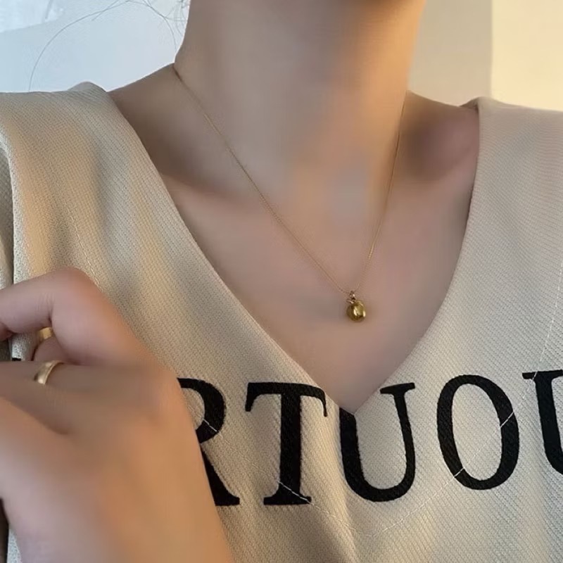 新開幕🔥現貨✨平平安安立體小蘋果鈦鋼項鍊｜316L醫療鋼｜抗敏防褪色｜可洗澡鎖骨鍊｜不鏽鋼項鍊-細節圖5