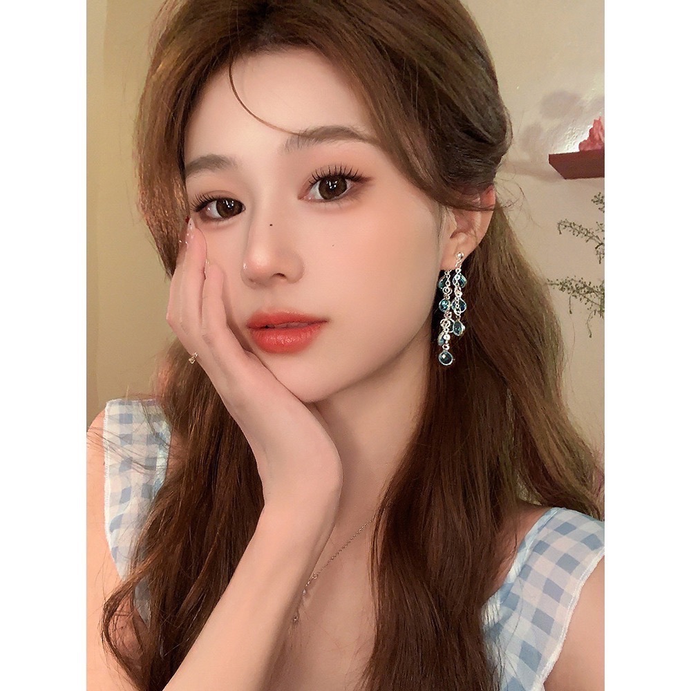 新開幕🔥現貨售出✨韓國超閃藍水晶流蘇耳環｜s925銀針耳環｜長款耳環｜垂墜耳環｜搭配洋裝禮服 約會必備-細節圖6