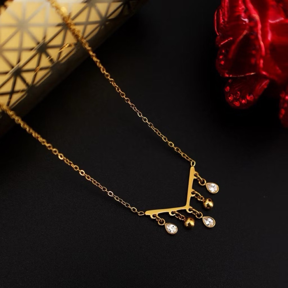 新開幕🔥現貨✨輕奢宮廷風水滴流蘇項鍊｜V字鎖骨鍊設計｜316L醫療鋼｜抗敏防水不褪色｜氣質百搭女款-細節圖2