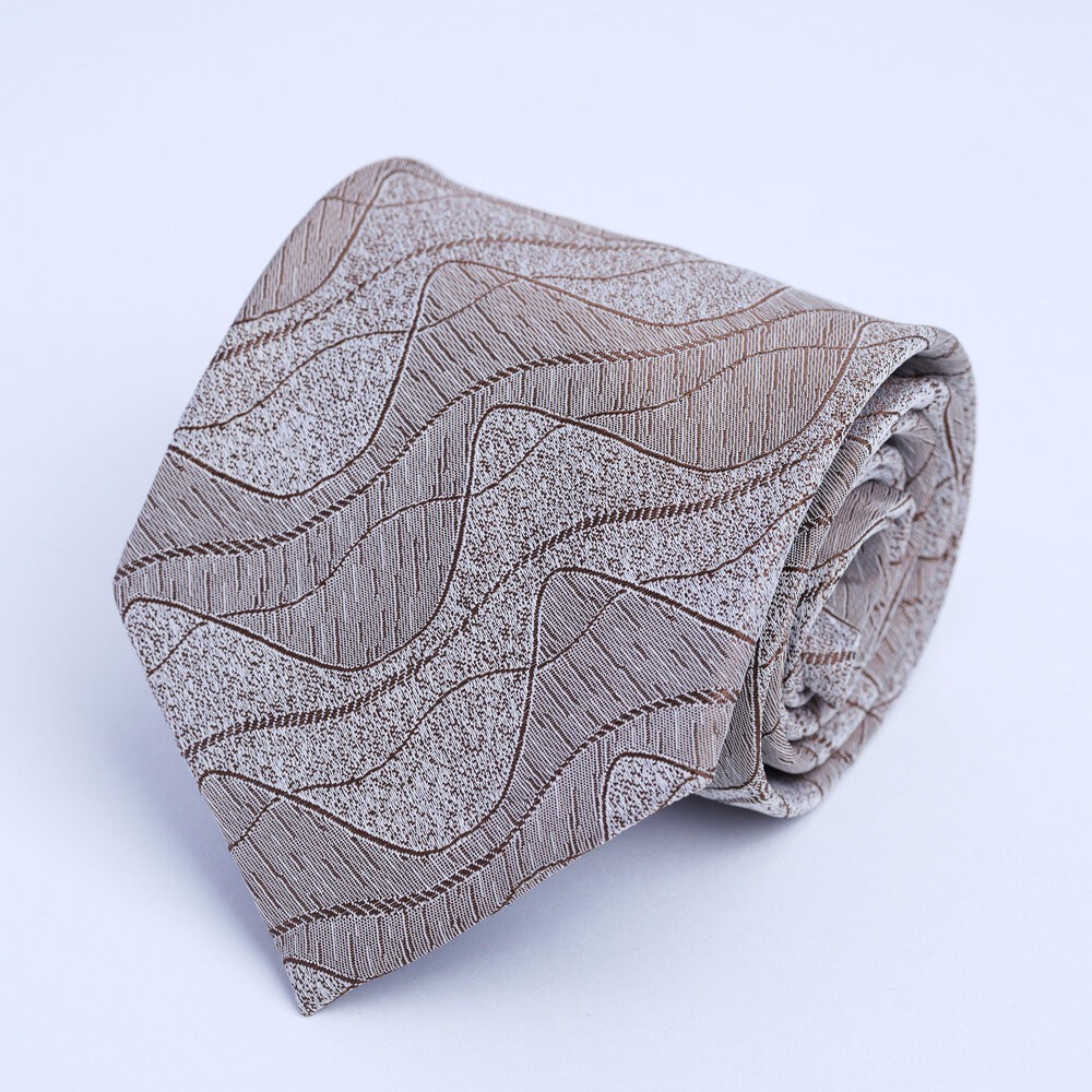 【CHINJUN】劍寬9公分 -中版手打式領帶 台灣現貨 男襯衫 商務 口袋 硬領-規格圖1