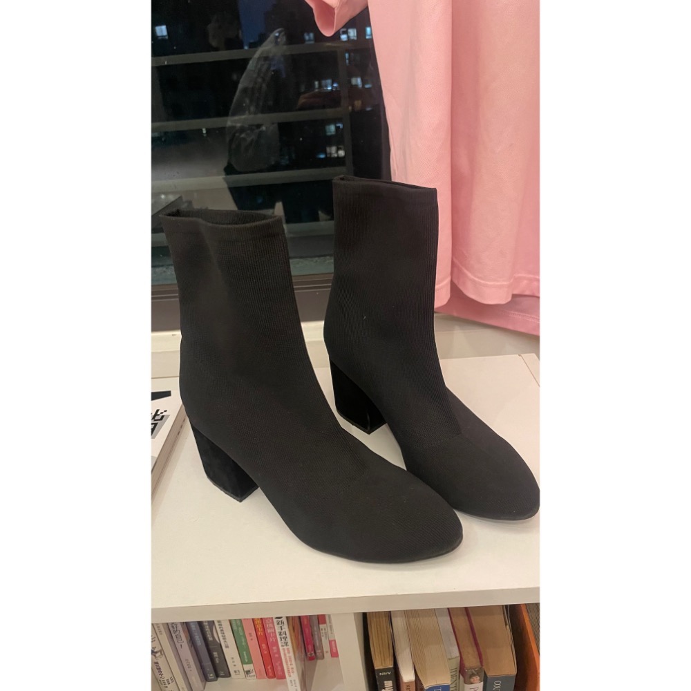Ann＇s 二手襪靴 黑色 24號 for lucy0039-細節圖2