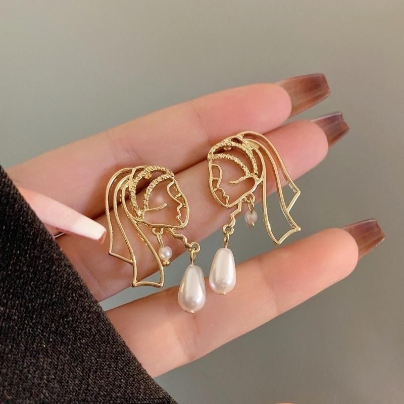 ♛ROSEMAYR♛S925銀針 韓系 甜美女孩 珍珠鏤空人頭像 耳環-細節圖5