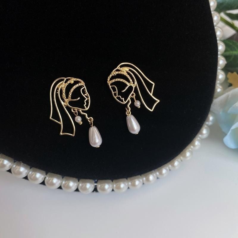 ♛ROSEMAYR♛S925銀針 韓系 甜美女孩 珍珠鏤空人頭像 耳環-細節圖6
