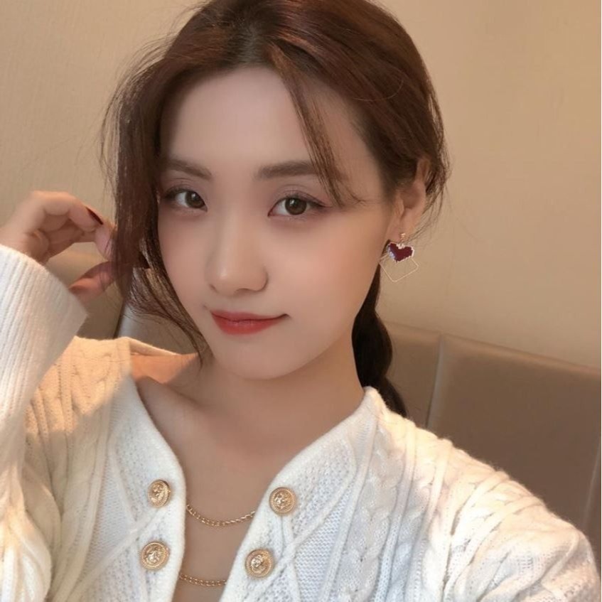 ♛ROSEMAYR♛S925銀針 韓風 復古 幾何方形 酒紅色愛心 耳環-細節圖2