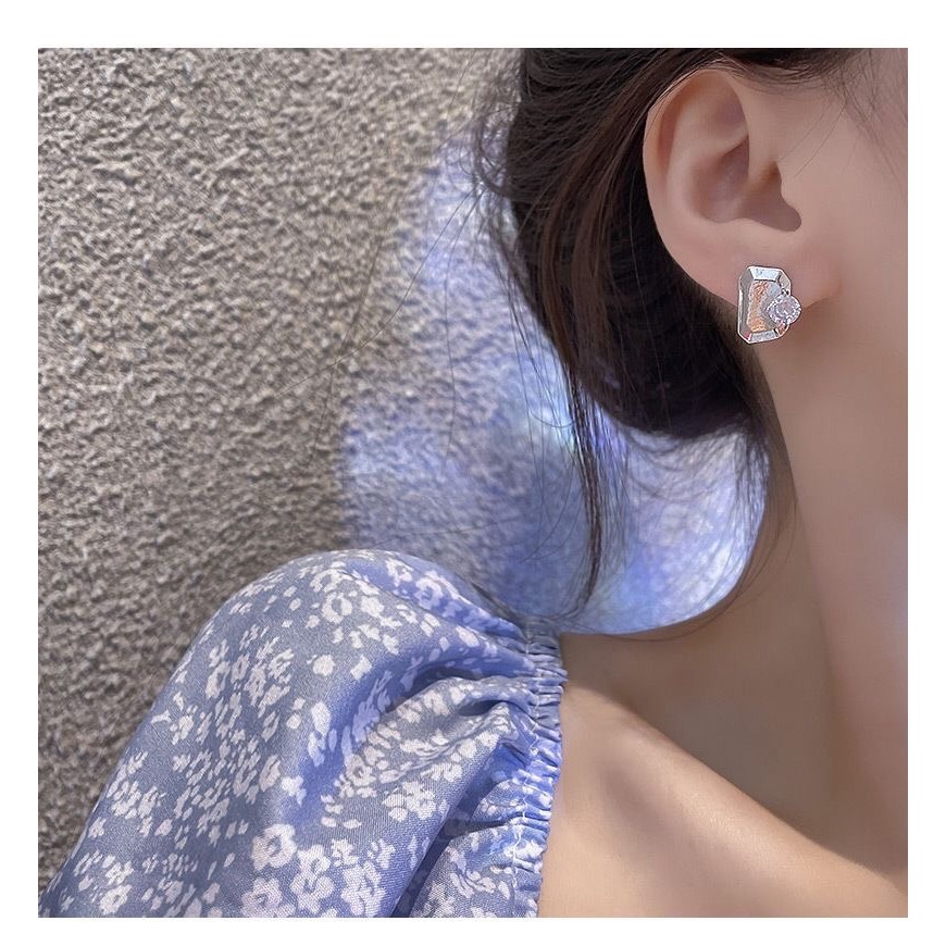 ♛ROSEMAYR♛[HU-0066] S925銀針 韓版 個性女王 不對稱微鑲鋯晶石耳釘 耳環 現貨-金-細節圖2