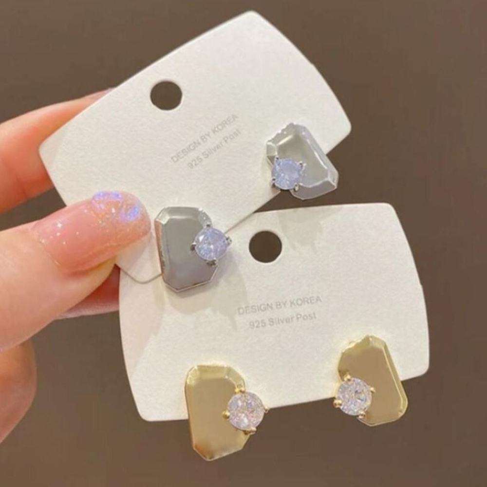 ♛ROSEMAYR♛[HU-0066] S925銀針 韓版 個性女王 不對稱微鑲鋯晶石耳釘 耳環 現貨-金-細節圖3