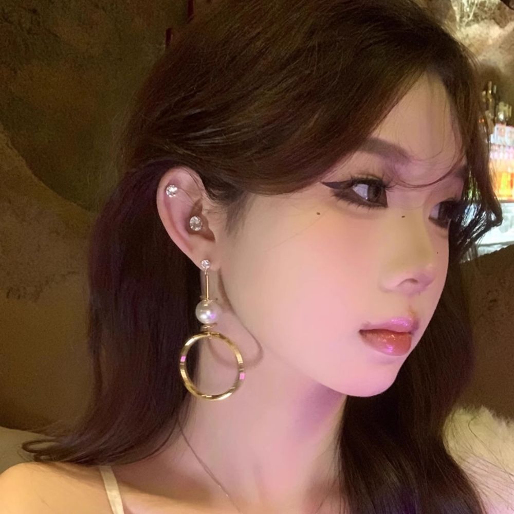 ♛ROSEMAYR♛[預購款] S925銀針 韓系酷辣風仿珍珠吊墜圓圈耳環-細節圖2