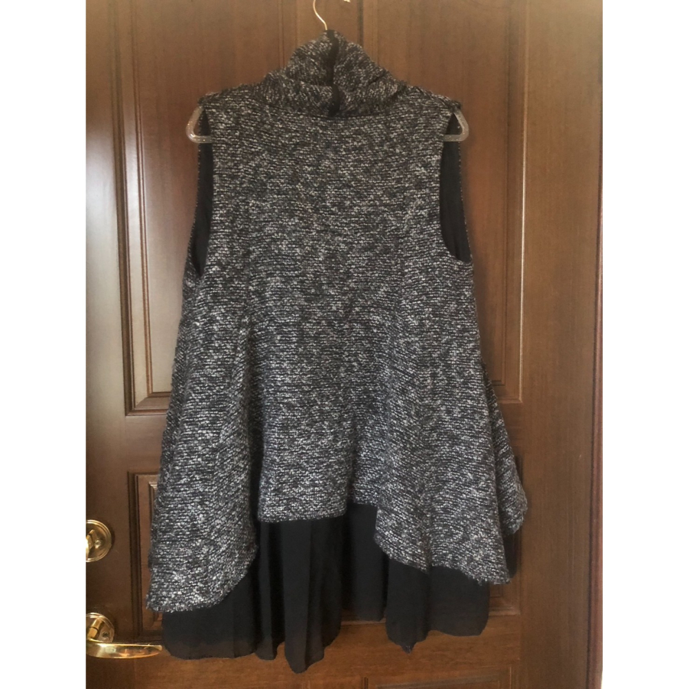 ♛ROSEMAYR♛廠商寄賣-X1488設計感拼接雪紡開襟斗篷/外罩-細節圖2