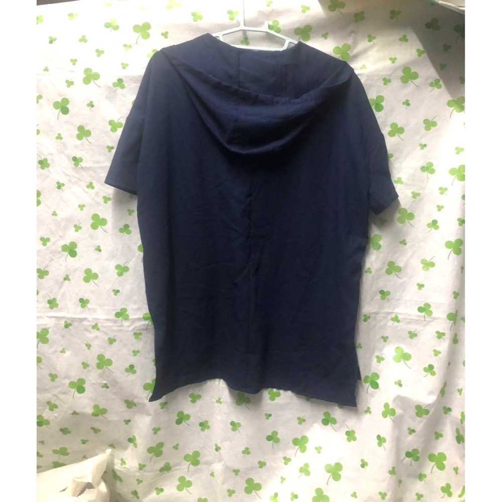 ♛ROSEMAYR♛廠商寄賣-中大尺碼 深藍連帽抽繩短袖上衣-細節圖2