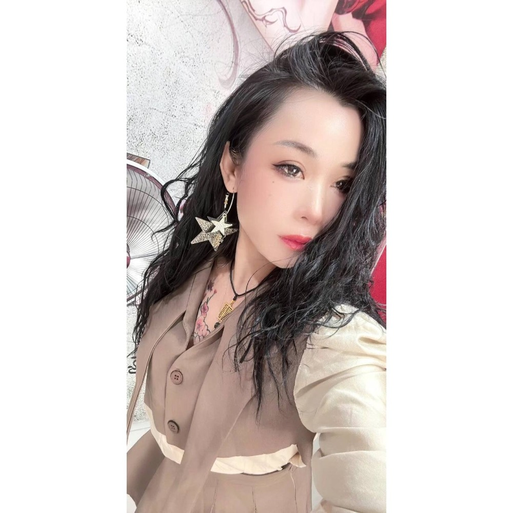 ♛ROSEMAYR♛[預購款] 歐美風五角星耳墜耳環 金色/亮彩-細節圖5