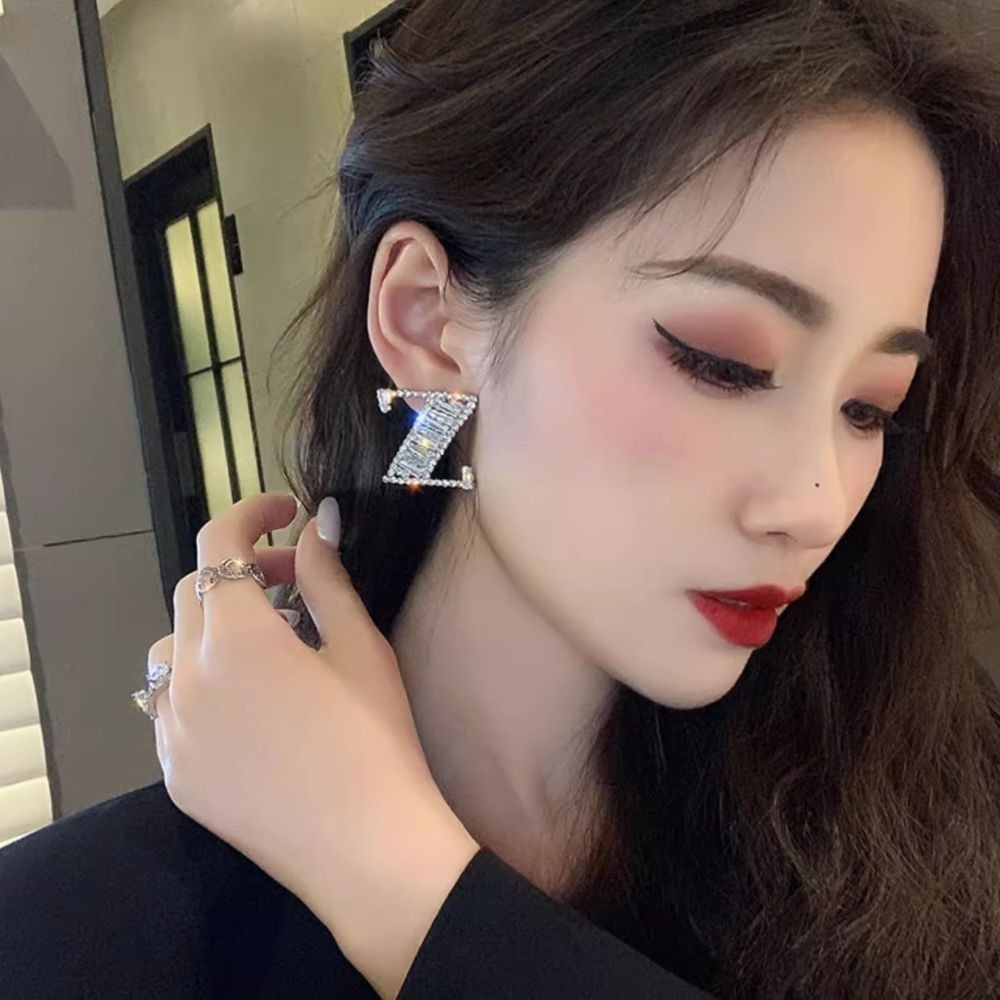 ♛ROSEMAYR♛[預購款] S925銀針 電音女王 Z字鑲鑽耳環-細節圖2