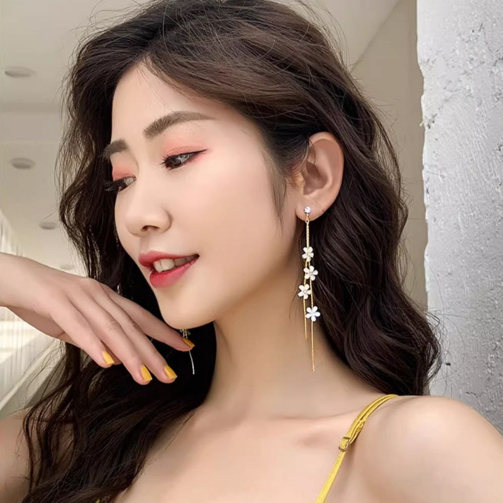 ♛ROSEMAYR♛[預購款] S925銀針 迪麗熱巴同款 森林系女孩 白色小花長款流蘇耳環-細節圖3