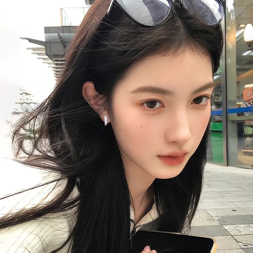 ♛ROSEMAYR♛[預購款] S925銀針 楊超越同款 冷酷瘋女孩 鋯石圓釦耳環-細節圖3