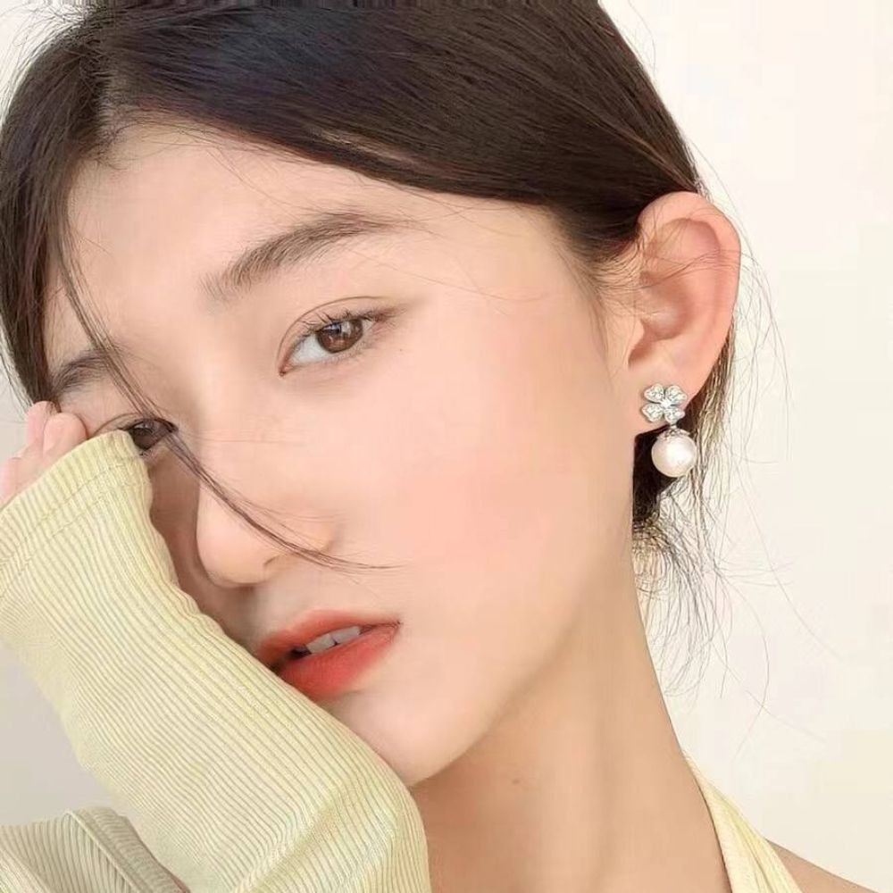 ♛ROSEMAYR♛ S925銀針 法式輕奢名媛 四葉草鋯石珍珠耳環-細節圖3