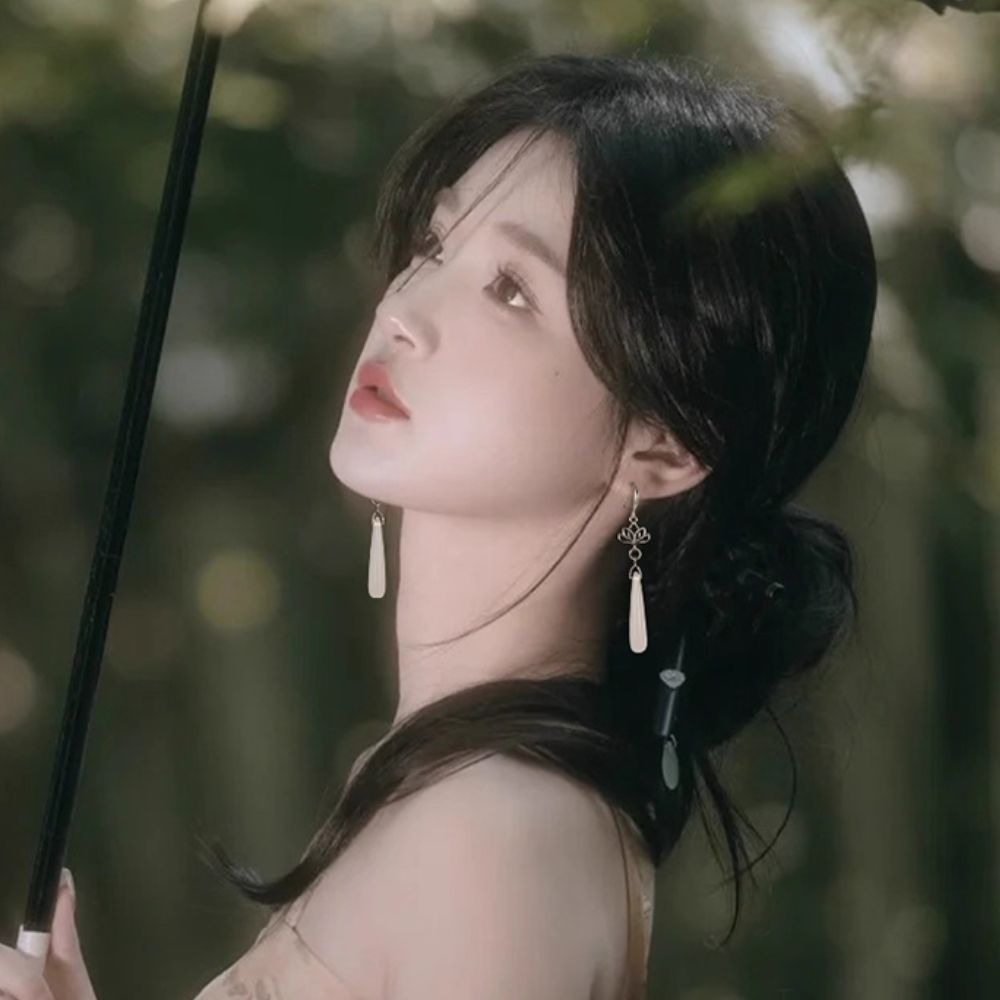 ♛ROSEMAYR♛ S925銀針 新中式清冷感 蓮花水滴吊墜耳環-細節圖3