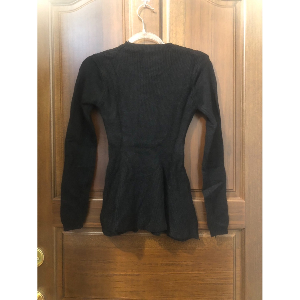 ♛ROSEMAYR♛廠商寄賣-Y1239 針織黑色A字修身長袖上衣-細節圖2