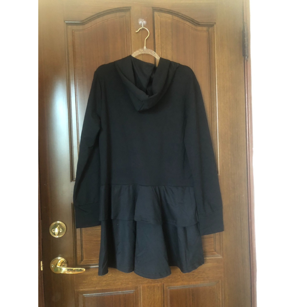 ♛ROSEMAYR♛廠商寄賣-加大尺碼-C02-002日系黑色蛋糕裙襬連帽外套-細節圖2