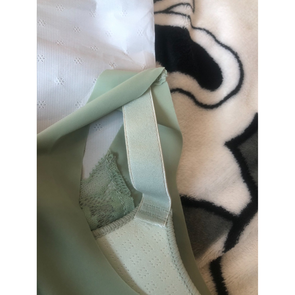 ♛ROSEMAYR♛廠商寄賣-青蘋果綠法式性感蕾絲無鋼圈前釦式內衣 38C-細節圖3