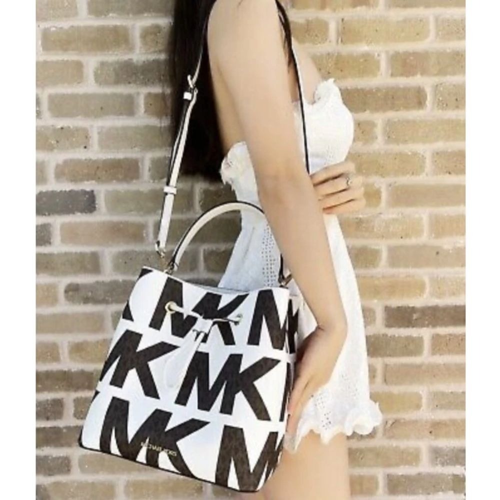 ♛ROSEMAYR♛廠商寄賣-Michael Kors SURI 中型水桶包-細節圖7