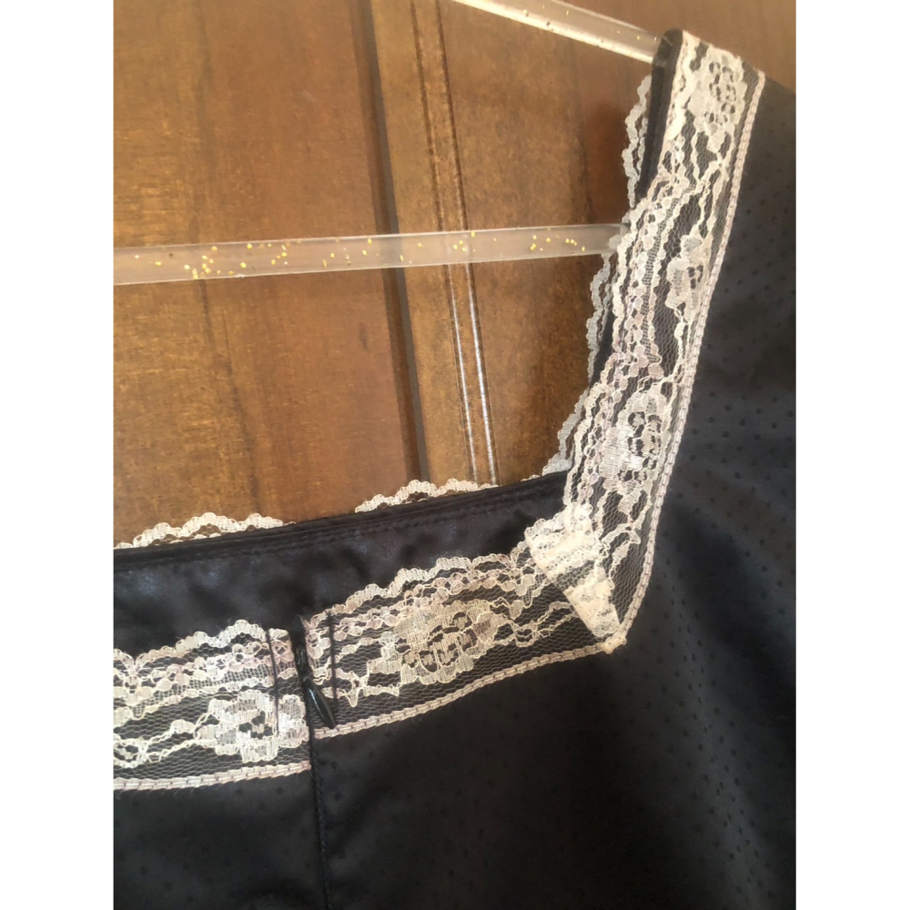 ♛ROSEMAYR♛廠商寄賣-黑色緞面女僕裝 展示品-細節圖4