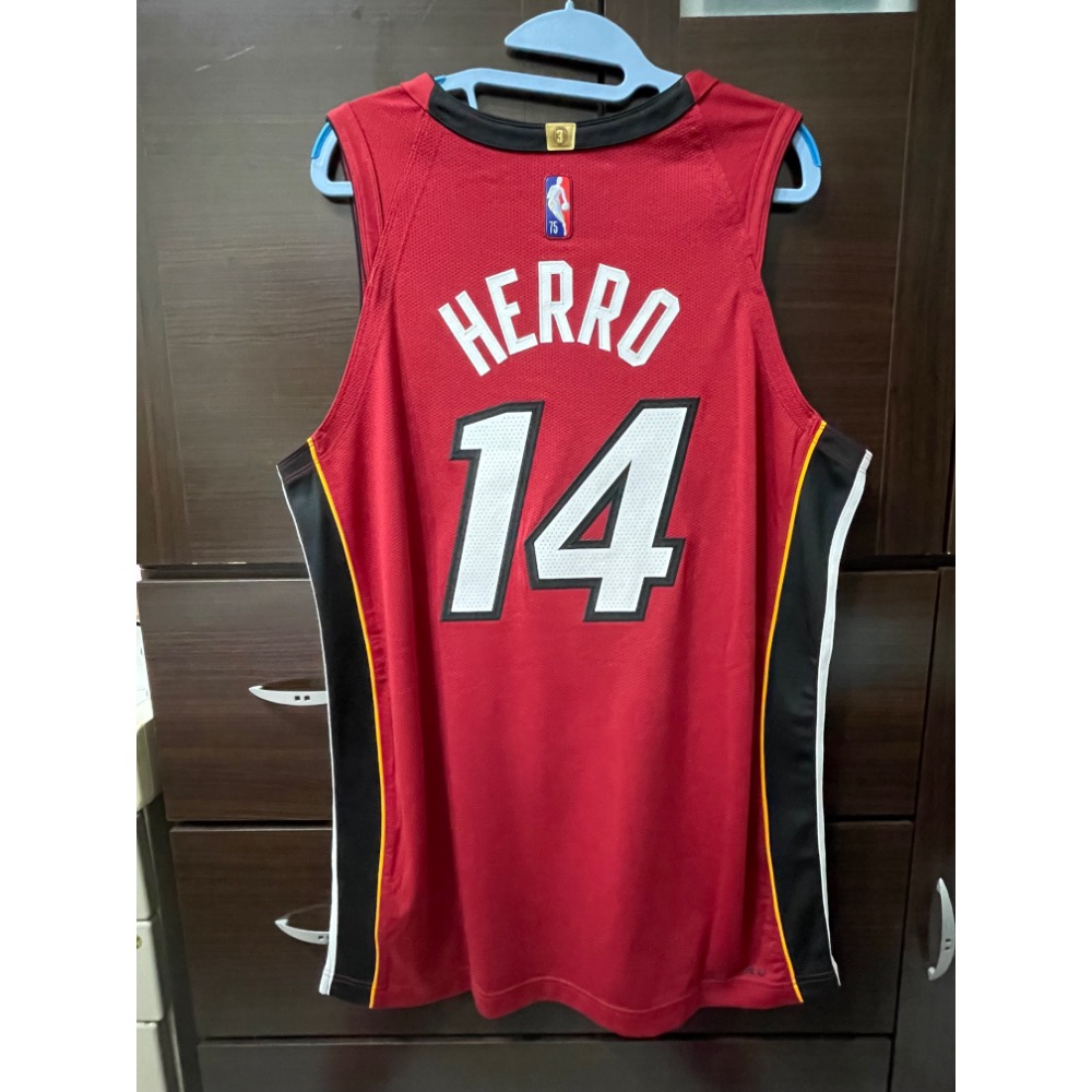 NIKE NBA HERRO 熱火 75週年 球員版 AU 球衣 L號-細節圖2