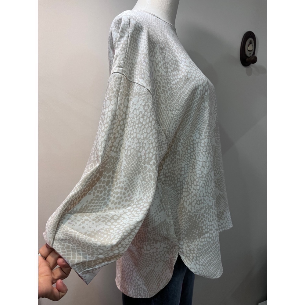 日本進口品牌 LAUTREAMONT 春裝襯衫-細節圖5