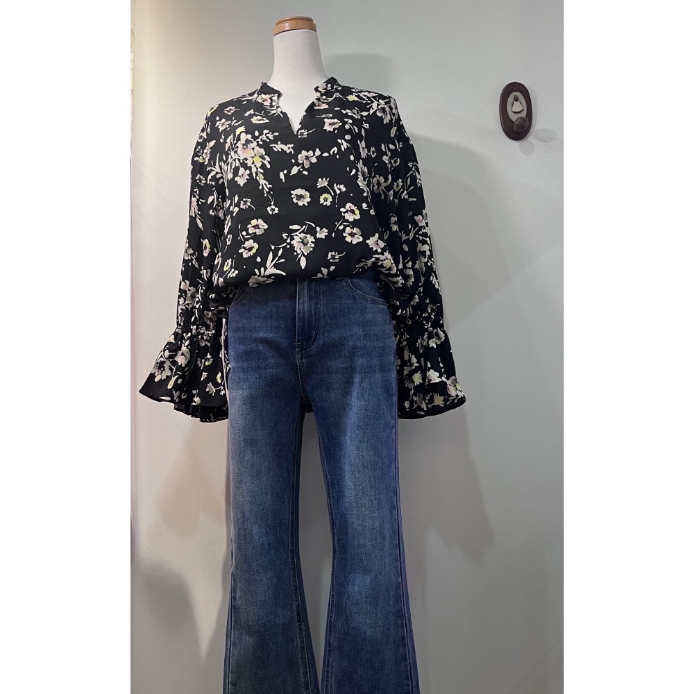 日本進口品牌INED春裝襯衫-細節圖2