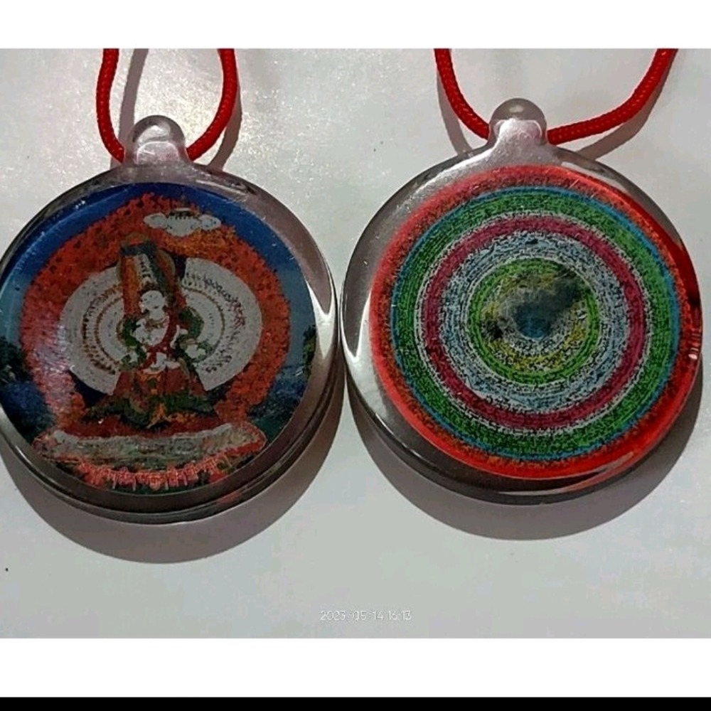 西藏敏珠林寺開光加持 【已裝藏的大白傘蓋佛母心咒咒輪護身佛牌】特别舒圣 大白傘蓋男女同款吊墜-細節圖3