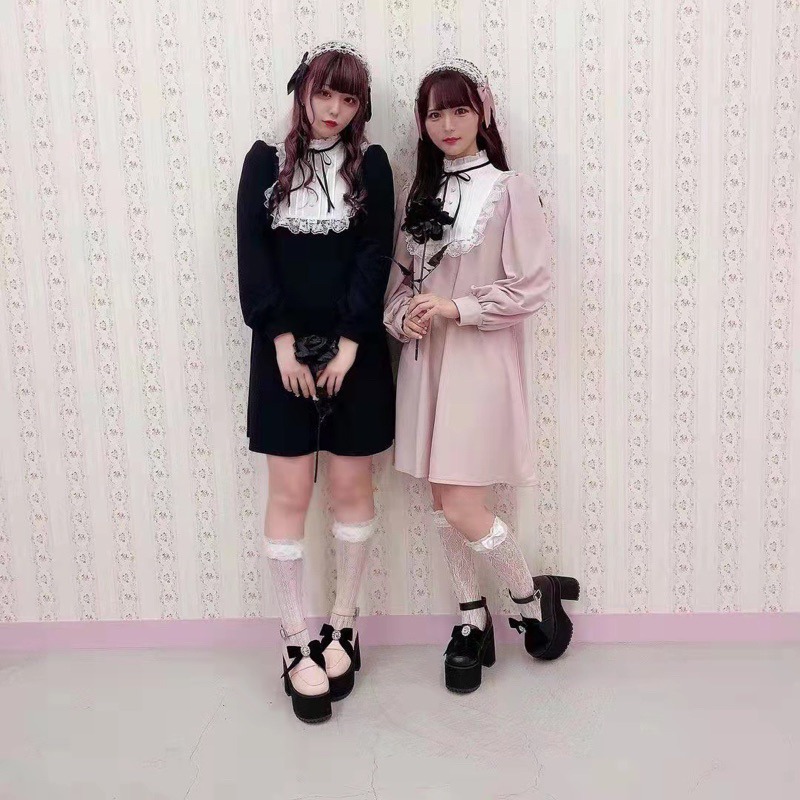 現貨+預購*地雷系量產型蕾絲中筒襪 日系 黑粉 蘿莉塔 萌系 軟妹 花邊襪 長筒襪 lolita 水色 可愛 襪子-細節圖2