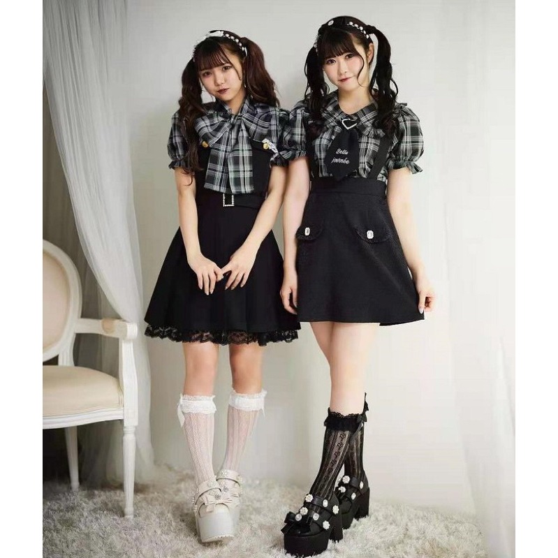 現貨+預購*地雷系量產型蕾絲中筒襪 日系 黑粉 蘿莉塔 萌系 軟妹 花邊襪 長筒襪 lolita 水色 可愛 襪子-細節圖3