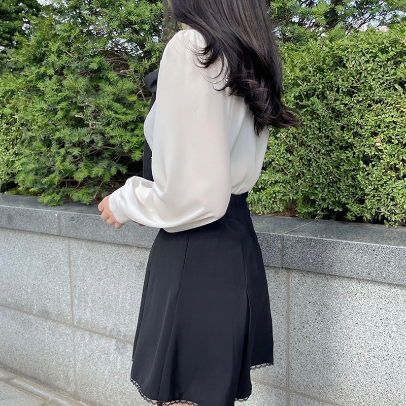 預購*地雷系荷葉邊紫色蕾絲蝴蝶結領結綁帶長袖襯衫 撞色 雪紡 量產型 復古 設計感 lolita 蘿莉塔 軟妹 上衣-細節圖6