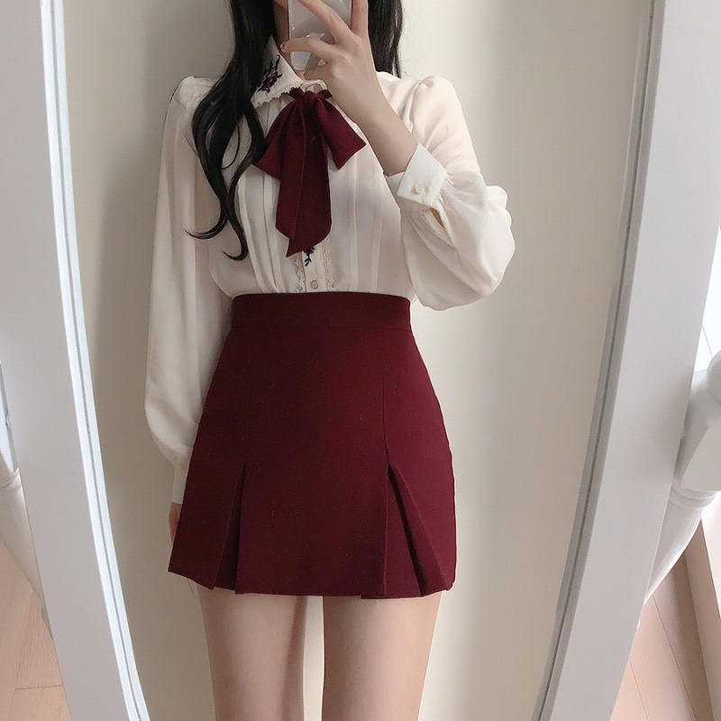 現貨+預購*法式刺繡花朵設計感蝴蝶結領結雪紡長袖襯衫 復古 日系 lolita 蘿莉塔 量產型 軟妹 少女 內搭 上衣-細節圖5