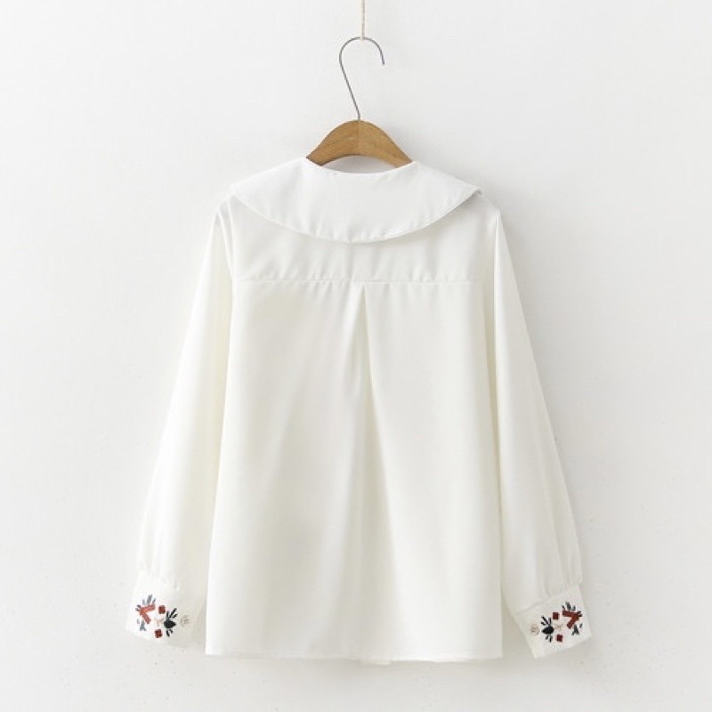 現貨+預購*法式文藝少女刺繡花朵雪紡長袖娃娃領百搭襯衫 春夏 日系 寬鬆 學院風 軟妹 可愛 小清新 上衣-細節圖7