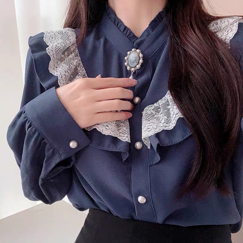 預購*宮廷風設計感領結蕾絲荷葉邊花邊長袖襯衫 法式 小香風 日系 學院風 森女系 氣質 復古 小眾 文藝 軟妹 上衣-細節圖2