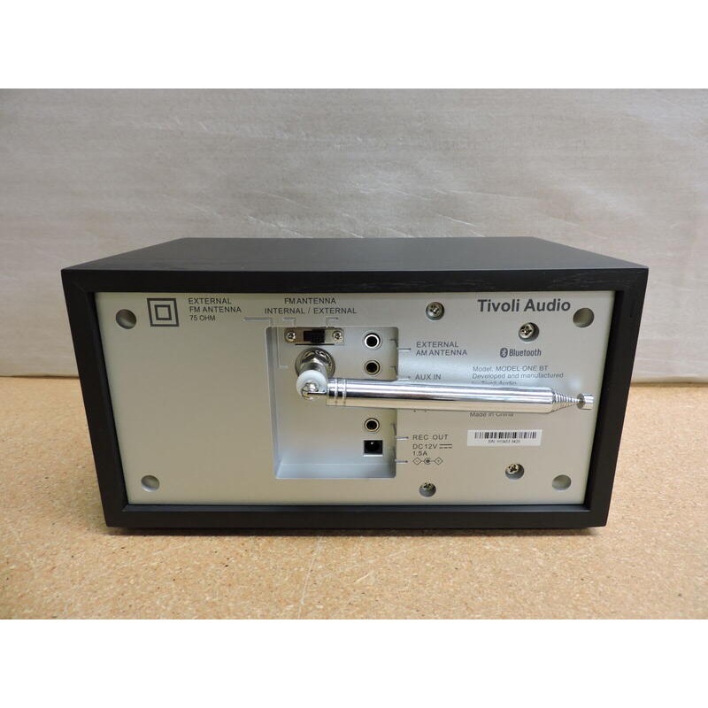 Tivoli Audio - Model One BT AM/FM 藍牙喇叭收音機、黑木紋色 + 伸縮金屬天線-細節圖6
