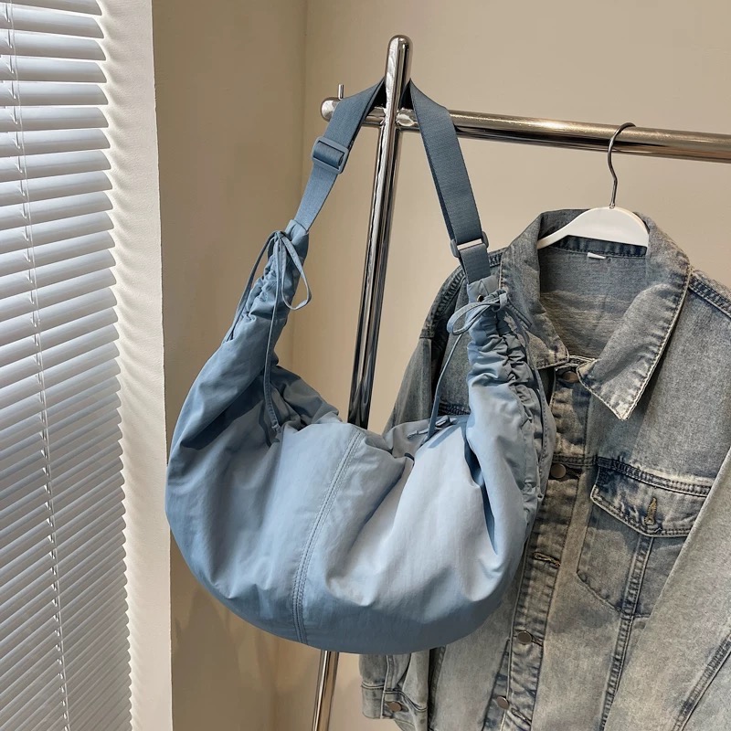 牛角造型尼龍斜背單肩包-規格圖7