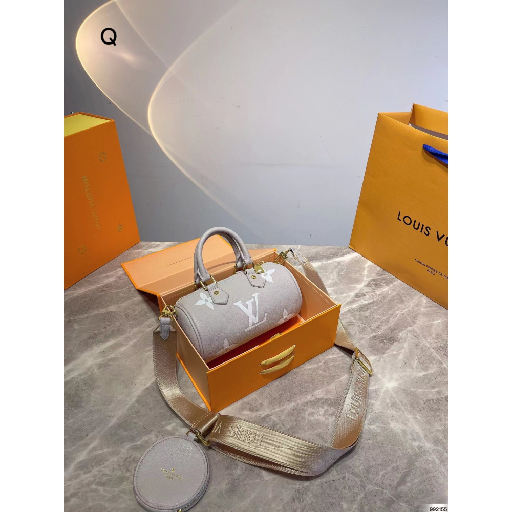 路易威登 Louis Vuitton lv 枕頭包 專櫃夏季新款 LV Speedy 枕頭包這款Retiro 手袋-細節圖3