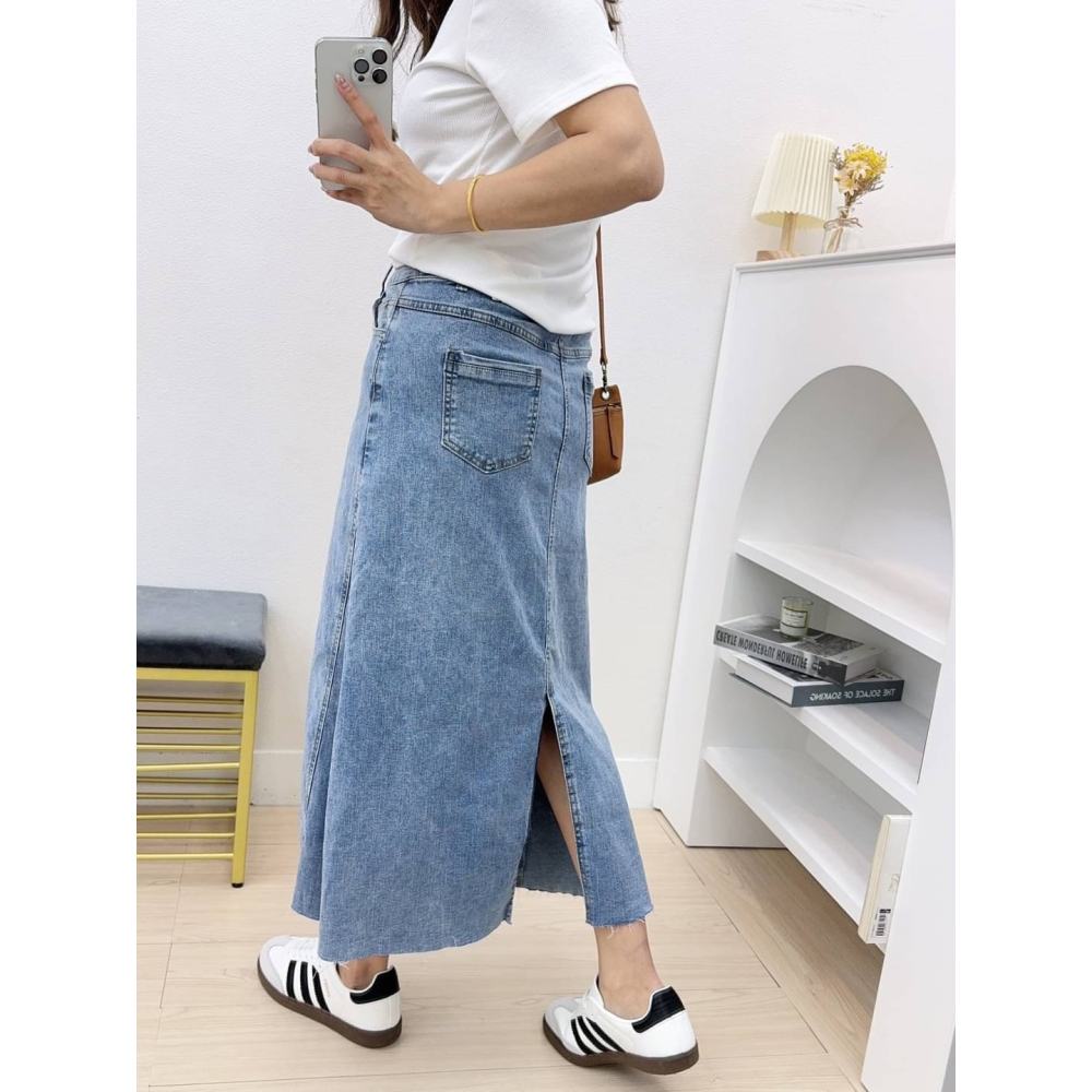 韓妞刷色不修邊Ａ字牛仔裙🤎牛仔裙 短裙 Ａ字 不修邊 Ａ字牛仔裙 休閒 刷色 不修邊長裙-細節圖5