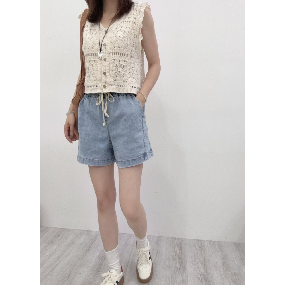 復古水洗A字牛仔短褲🤎短褲 牛仔 A字 水洗牛仔短褲 抽繩 牛仔短褲 腰鬆緊-細節圖8