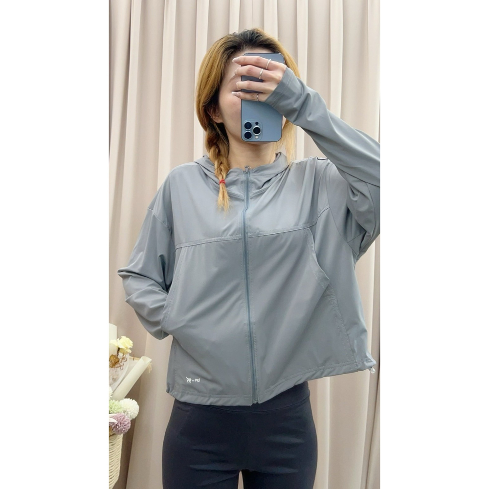 冰絲透氣防曬外套🤎外套 防曬 冰絲 透氣 冰絲防曬外套 長袖 連帽-細節圖5