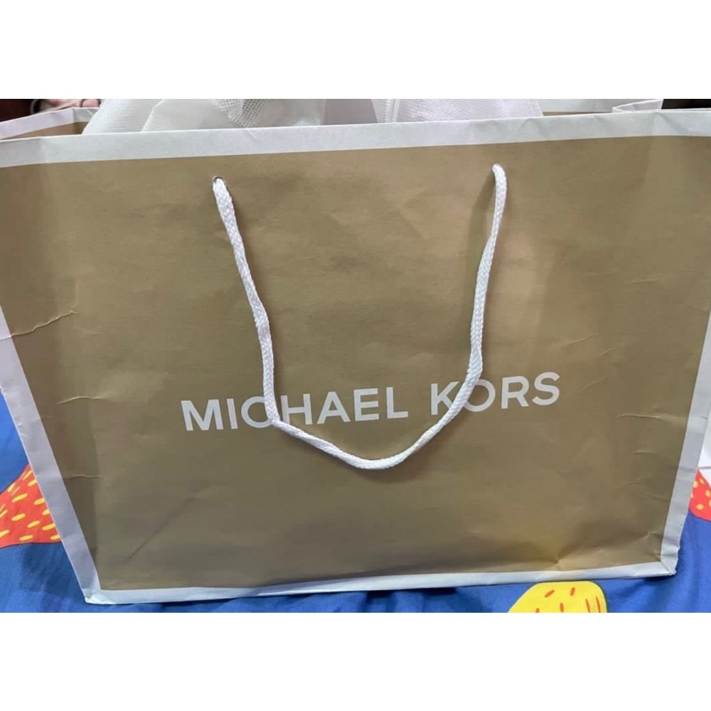 MICHAEL KORS Carmen 皮帶式設計翻蓋二用包-細節圖4