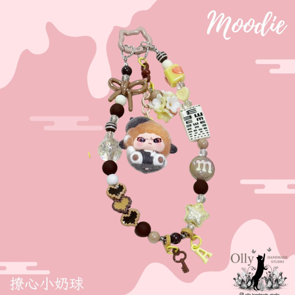 【Olly】Moodie小脾氣 手機掛繩 掛鍊 吊飾 鑰匙圈 交換禮物 生日禮物 手機鍊 車掛 包掛 聖誕 耶誕 公仔-細節圖3
