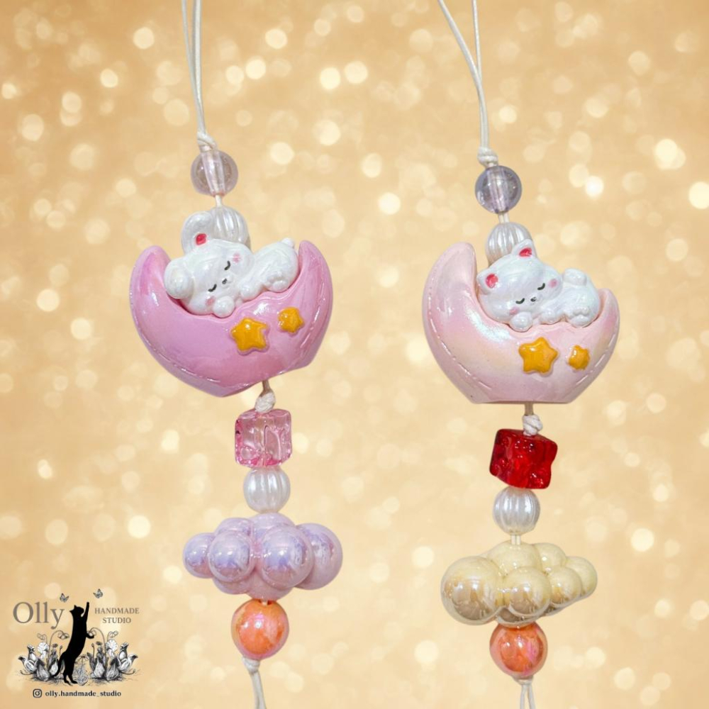 【Olly】【晚安月亮 睡眠寶寶】立體吊飾 包掛 車掛 串珠掛飾 串珠 床頭掛飾 夢幻 雲朵 睡眠動物 生日禮物 交換禮-細節圖2