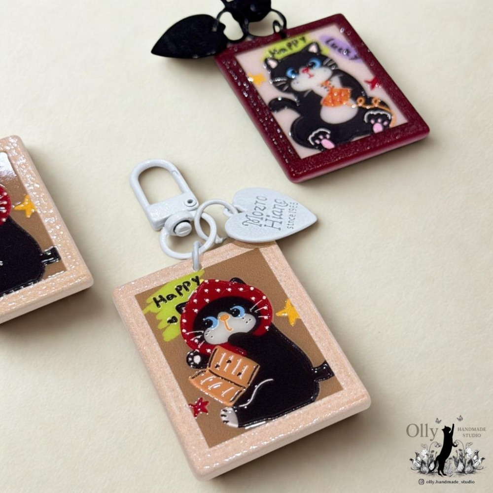 【Olly】賓士貓立體畫框 雙面浮雕 吊飾 鑰匙圈 立體浮雕 藝術吊飾 生日禮物 交換禮物 鑰匙圈 貓咪 貓奴 黑貓-細節圖4