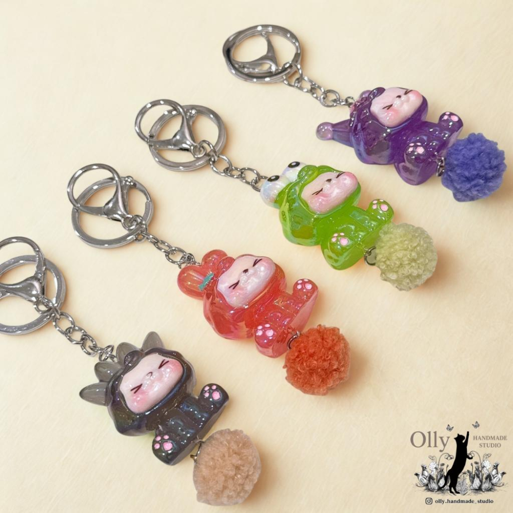 【Olly】【動物變裝派對 果凍寶寶】立體吊飾 包掛 毛球 鑰匙圈 3D立體公仔 娃娃公仔 生日禮物 交換禮物 動物-細節圖8