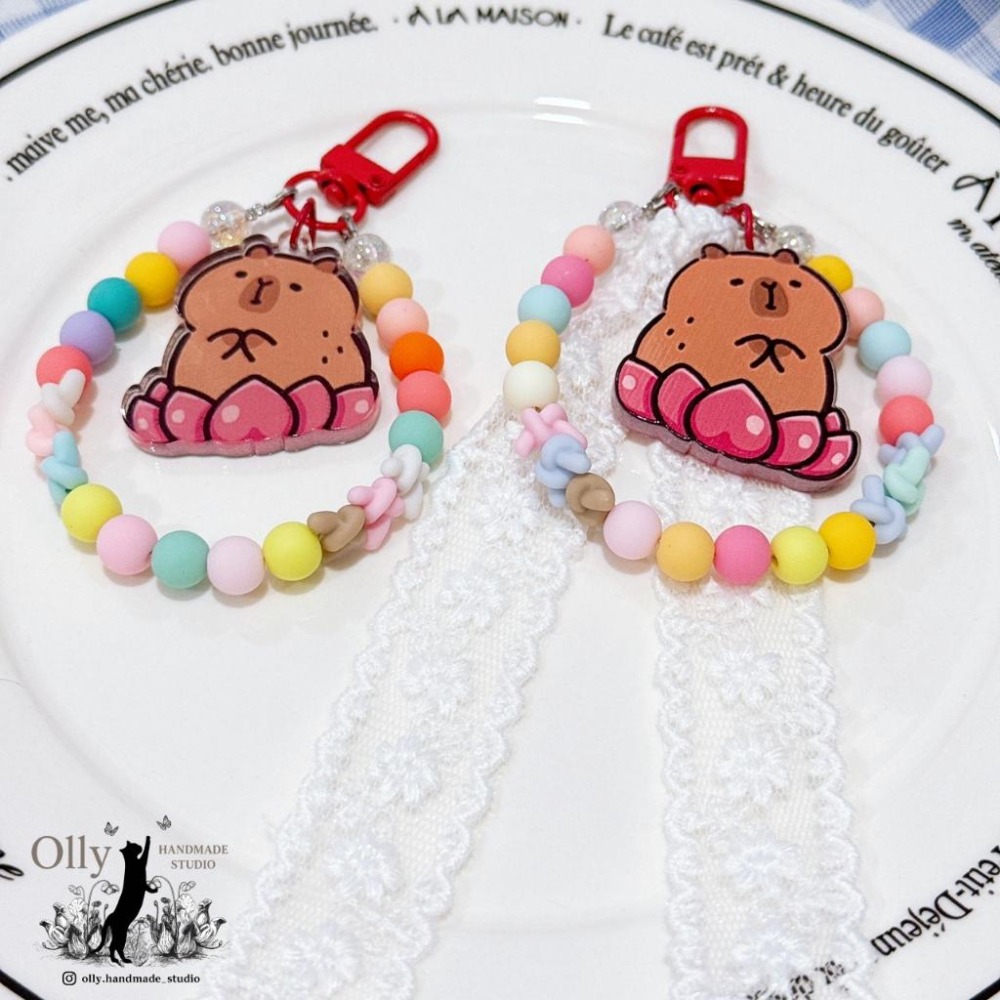 【Olly】馬卡龍甜甜圈水豚 吊飾 卡皮巴拉 鑰匙圈 包掛 扭蛋機 蓮花 生日禮物 閨蜜禮物 交換禮物-細節圖5