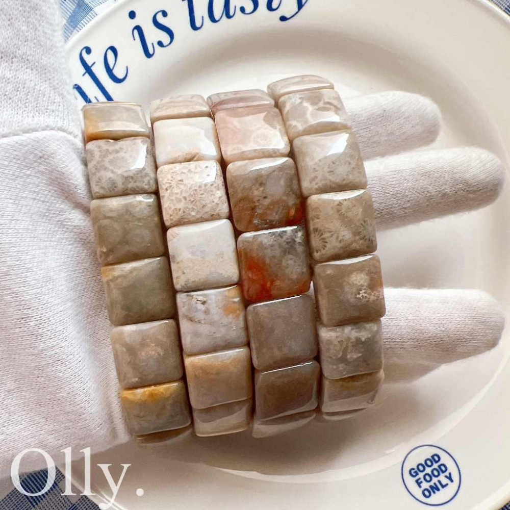 【Olly】珊瑚玉手排【小正方玉化潤透】彈性手排 手鍊 手環 菊花石 珊瑚玉 生日禮物 交換禮物 聖誕節 收藏 JG-細節圖4